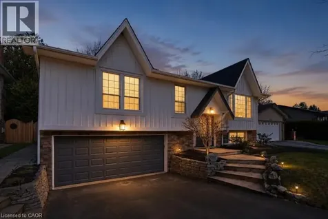 3299 Spruce Avenue Burlington ON L7N 1J5