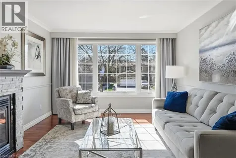 3299 Spruce Avenue Burlington ON L7N 1J5