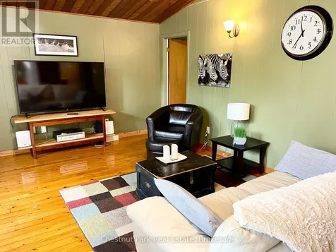 72 59th Street South Wasaga Beach ON L9Z 1V8
