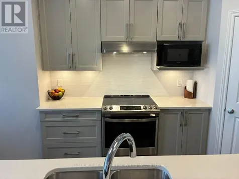 303 Kanashtage Terrace Ottawa ON K4A 5K1