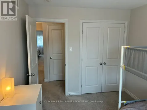303 Kanashtage Terrace Ottawa ON K4A 5K1