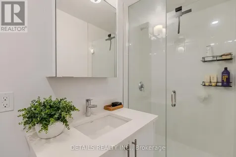 180 George Street Ottawa ON K1N 0G8