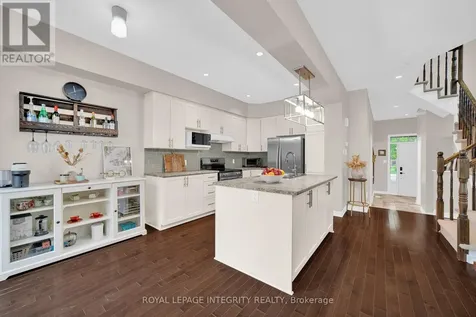 25 Madelon Drive Ottawa ON K2J 5C7