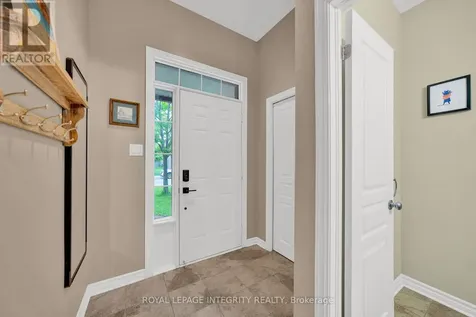 25 Madelon Drive Ottawa ON K2J 5C7