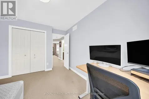 25 Madelon Drive Ottawa ON K2J 5C7