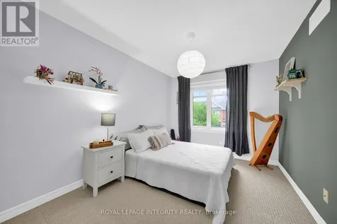 25 Madelon Drive Ottawa ON K2J 5C7