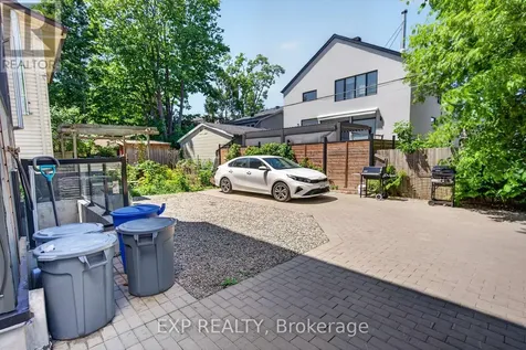 273 Duncairn Avenue Ottawa ON K1Z 7H1