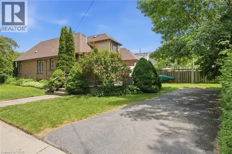 1642 King Street East Hamilton ON L8K 1T9
