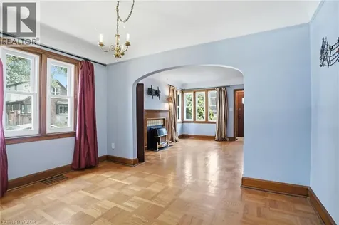1642 King Street East Hamilton ON L8K 1T9