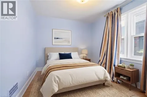 1642 King Street East Hamilton ON L8K 1T9