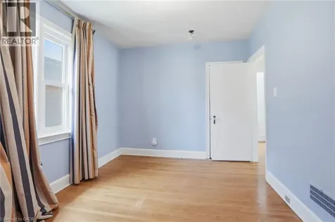 1642 King Street East Hamilton ON L8K 1T9