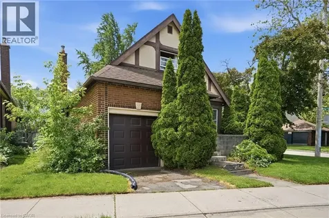 1642 King Street East Hamilton ON L8K 1T9