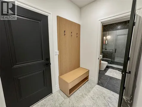 4538 Valerio Crescent Lasalle ON N9H 0N2