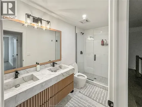 4538 Valerio Crescent Lasalle ON N9H 0N2