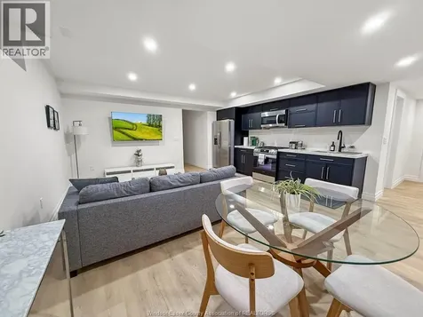 4538 Valerio Crescent Lasalle ON N9H 0N2