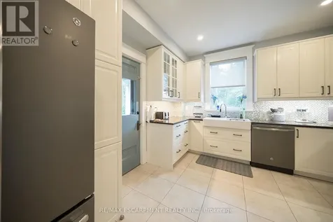 8 William Street Brantford ON N3T 3K1
