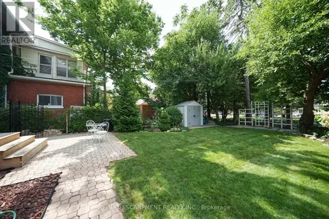 8 William Street Brantford ON N3T 3K1