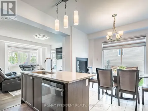 161 Munro Circle East Brantford ON N3T 0R3