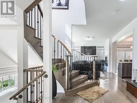 161 Munro Circle East Brantford ON N3T 0R3