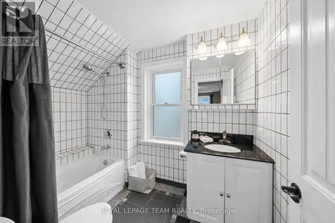 5349 Bowesville Road Ottawa ON K1X 1B8