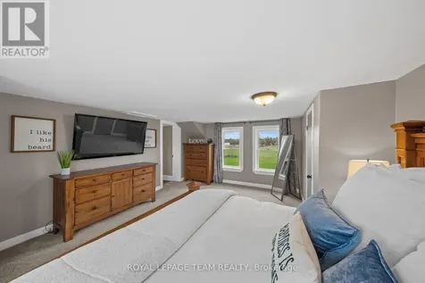 5349 Bowesville Road Ottawa ON K1X 1B8