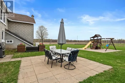 5349 Bowesville Road Ottawa ON K1X 1B8
