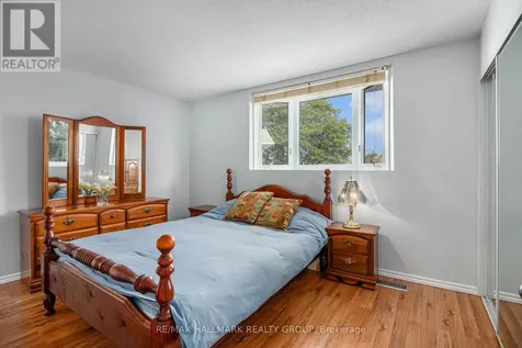 270 Mceachern Crescent Ottawa ON K1E 3K5