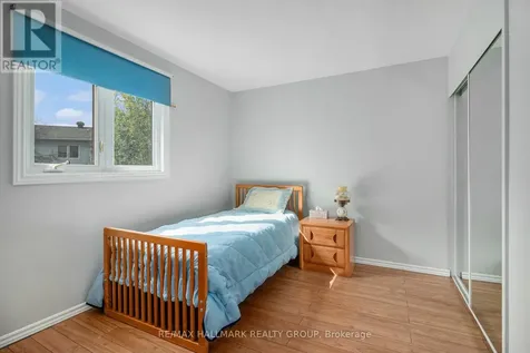 270 Mceachern Crescent Ottawa ON K1E 3K5