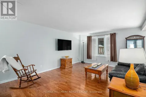 270 Mceachern Crescent Ottawa ON K1E 3K5