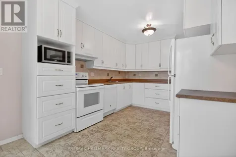 38 Amherst Crescent Ottawa ON K2J 1V9