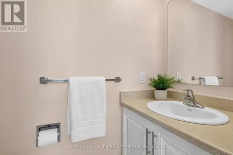38 Amherst Crescent Ottawa ON K2J 1V9