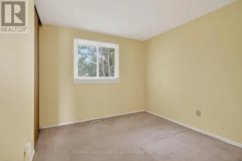 38 Amherst Crescent Ottawa ON K2J 1V9