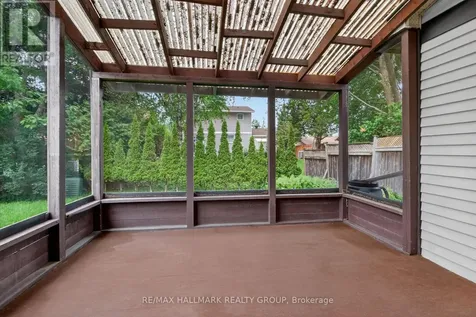 38 Amherst Crescent Ottawa ON K2J 1V9
