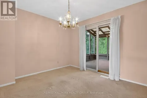 38 Amherst Crescent Ottawa ON K2J 1V9
