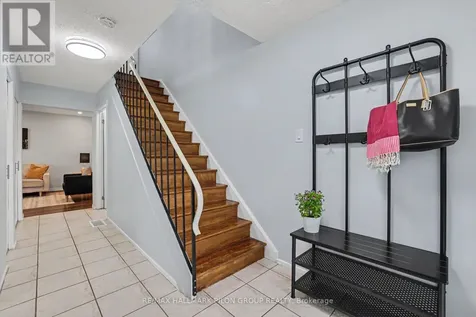 2210 Loyola Avenue Ottawa ON K1J 8H5
