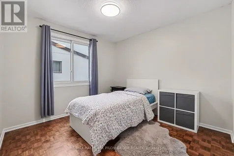 2210 Loyola Avenue Ottawa ON K1J 8H5