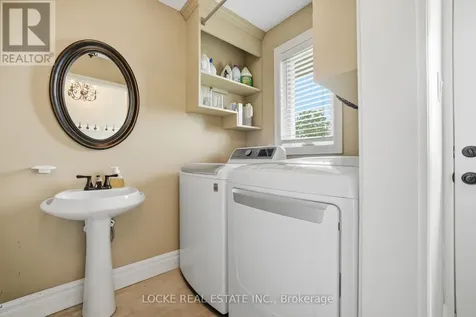 3391 Sarsfield Road Ottawa ON K0A 3E0