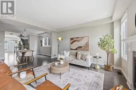 3379 Woodroffe Avenue Ottawa ON K2G 6Z5