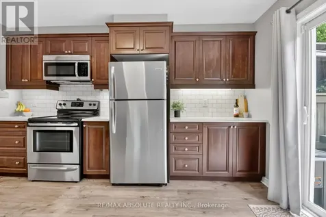 127 Maestro Avenue Ottawa ON K2S 0V4