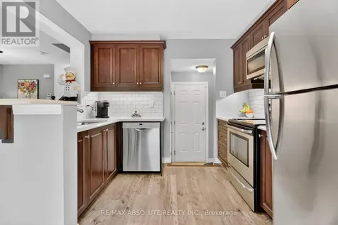 127 Maestro Avenue Ottawa ON K2S 0V4