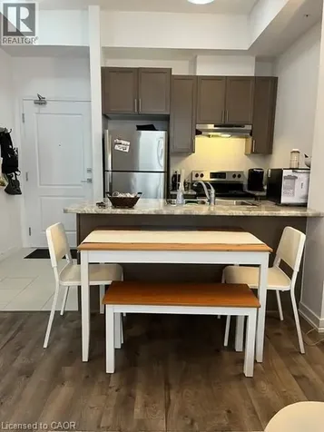 81 Robinson Street Hamilton ON L8P 0C2