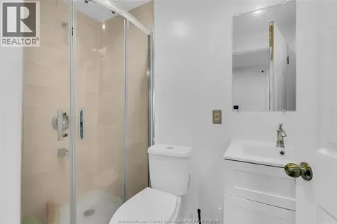 345 Bridge Avenue Windsor ON N9B 2M3