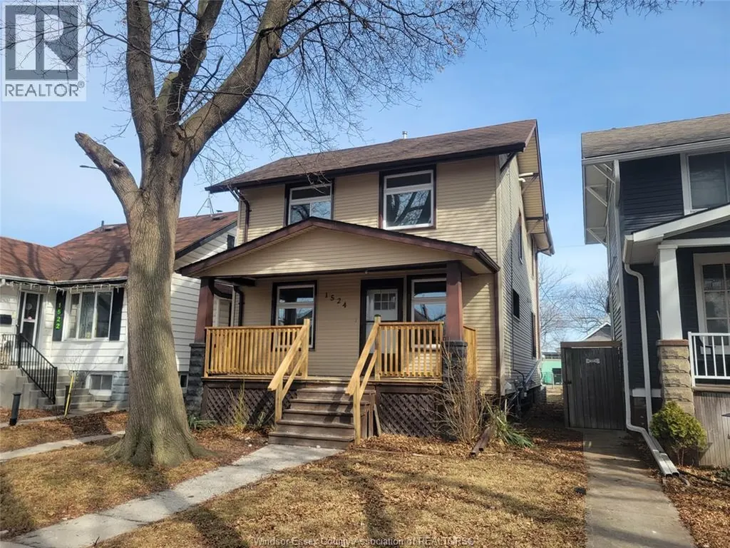 1524 Lincoln Windsor ON N8Y 2J4