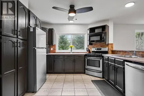 17 Kenney Road Rideau Lakes ON K0G 1E0