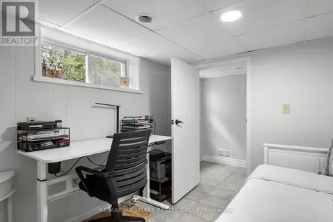 17 Kenney Road Rideau Lakes ON K0G 1E0