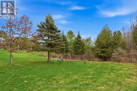 17 Kenney Road Rideau Lakes ON K0G 1E0