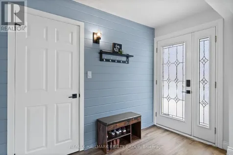 17 Kenney Road Rideau Lakes ON K0G 1E0
