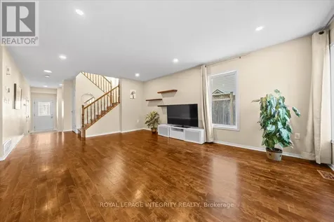 120 Grovemont Drive Ottawa ON K2G 6Z4