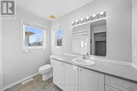 120 Grovemont Drive Ottawa ON K2G 6Z4