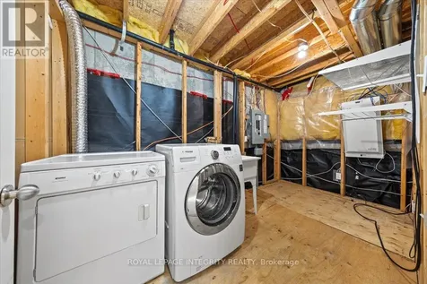 120 Grovemont Drive Ottawa ON K2G 6Z4